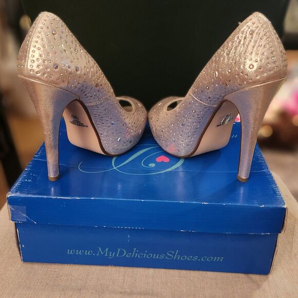 Womens My Delicious Shoes Size 9 With 5.5 Stiletto Heels, Sparkly Peep Toe - Picture 4 of 6